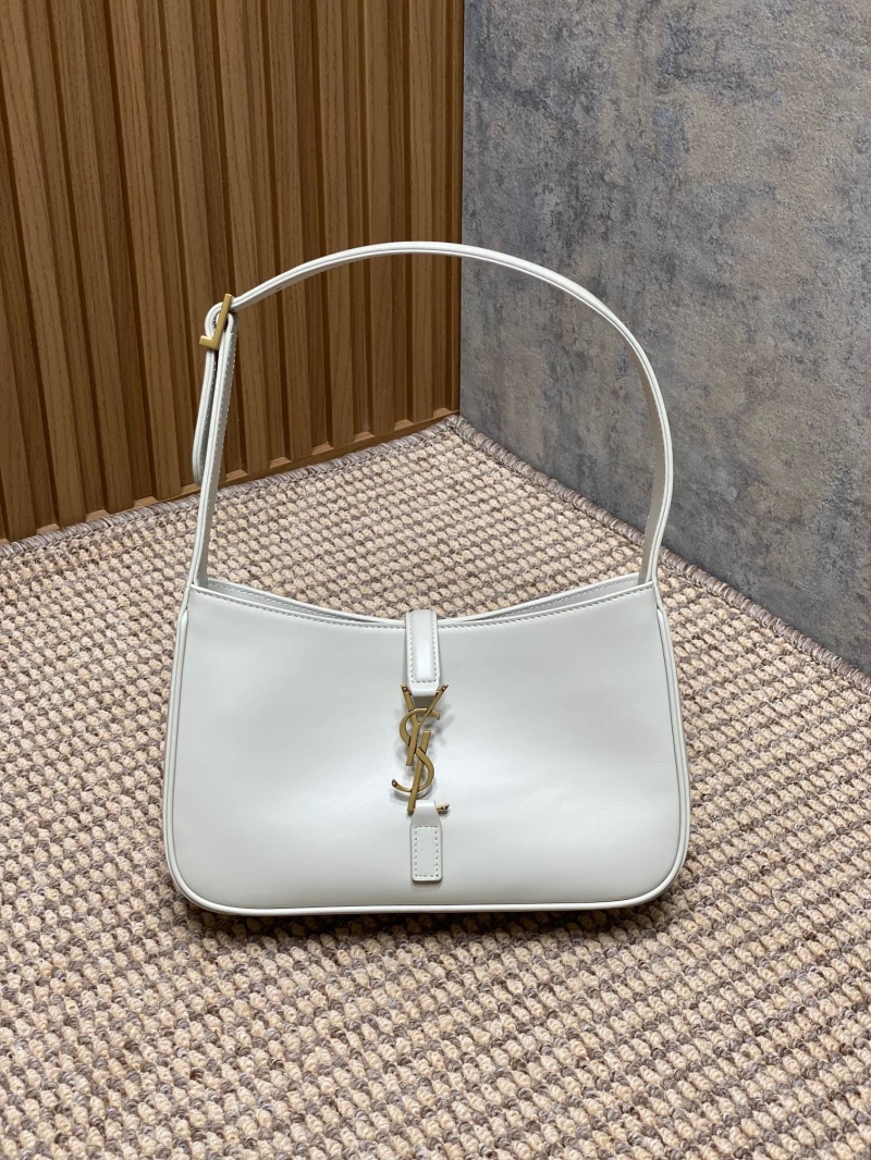 Y51 hobo bags